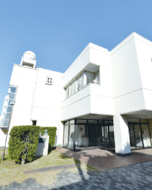 学校外観